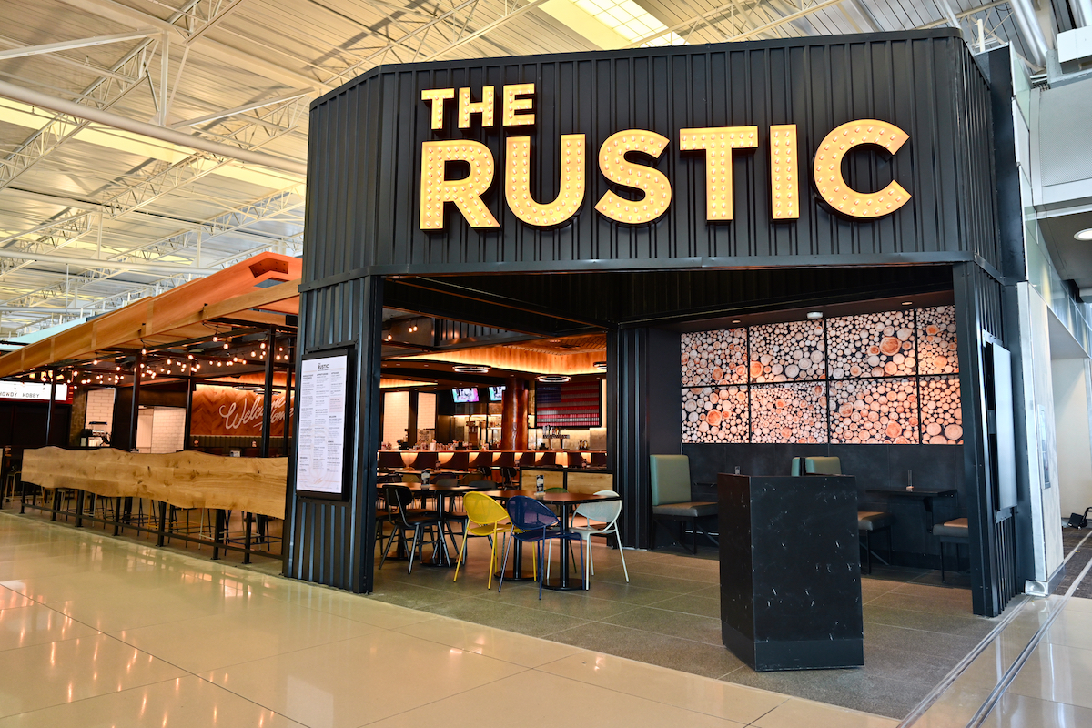 The Rustic at Houston Hobby Airport. | Photo by Alex Montoya