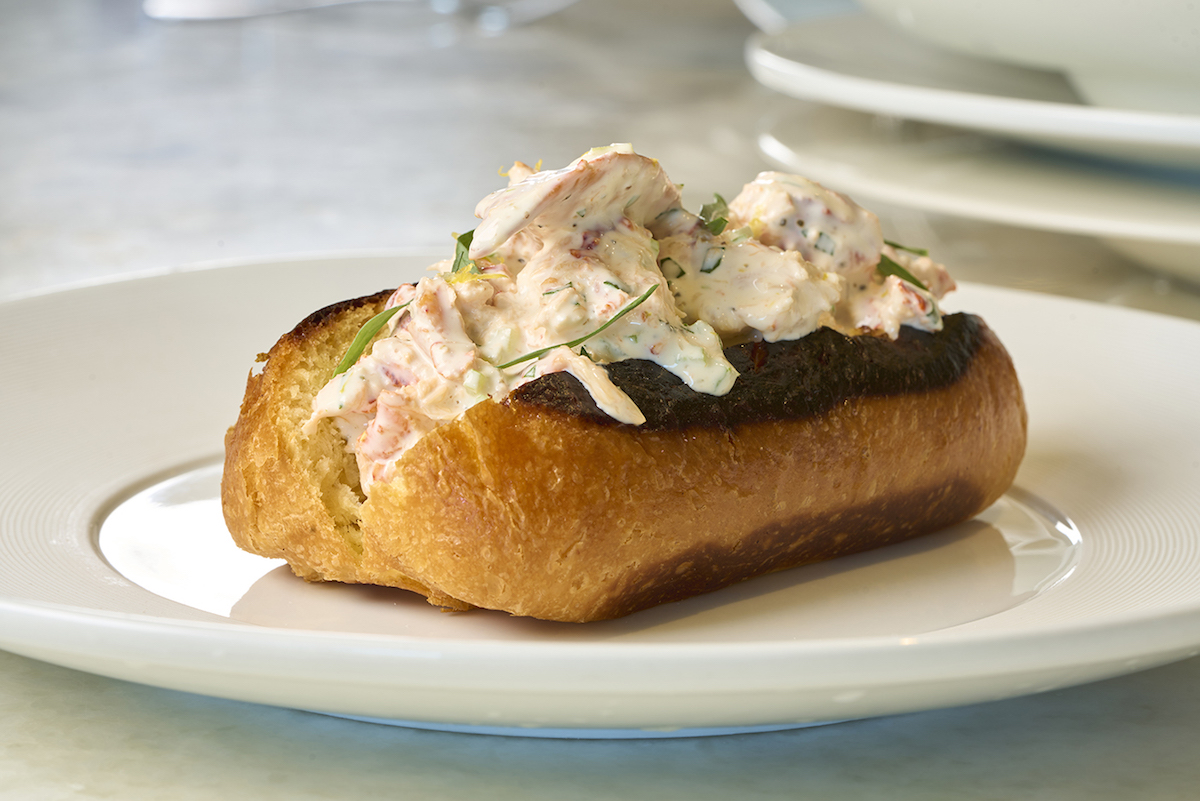 The lobster roll at Stewart's Croquet & Cocktails. | Photo by Marple Creative